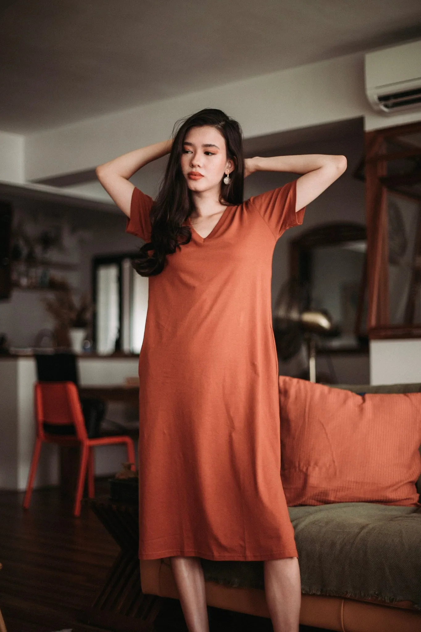 [Closed] V Neck Midi Dress