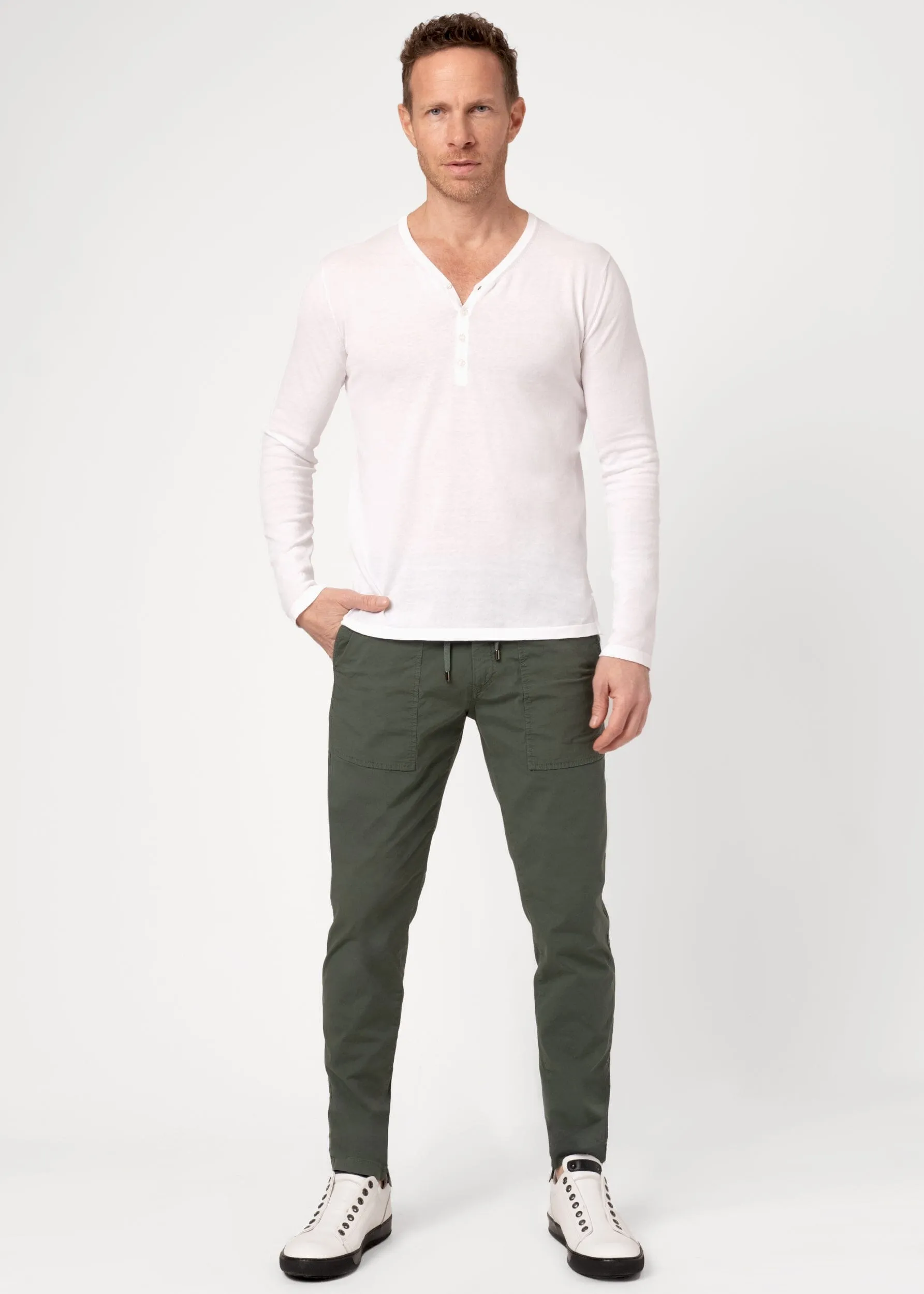 LONG-SLEEVED HENLEY
