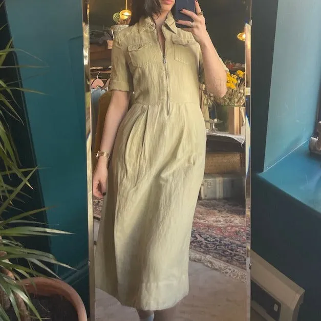 Rainy Dress in Parchment