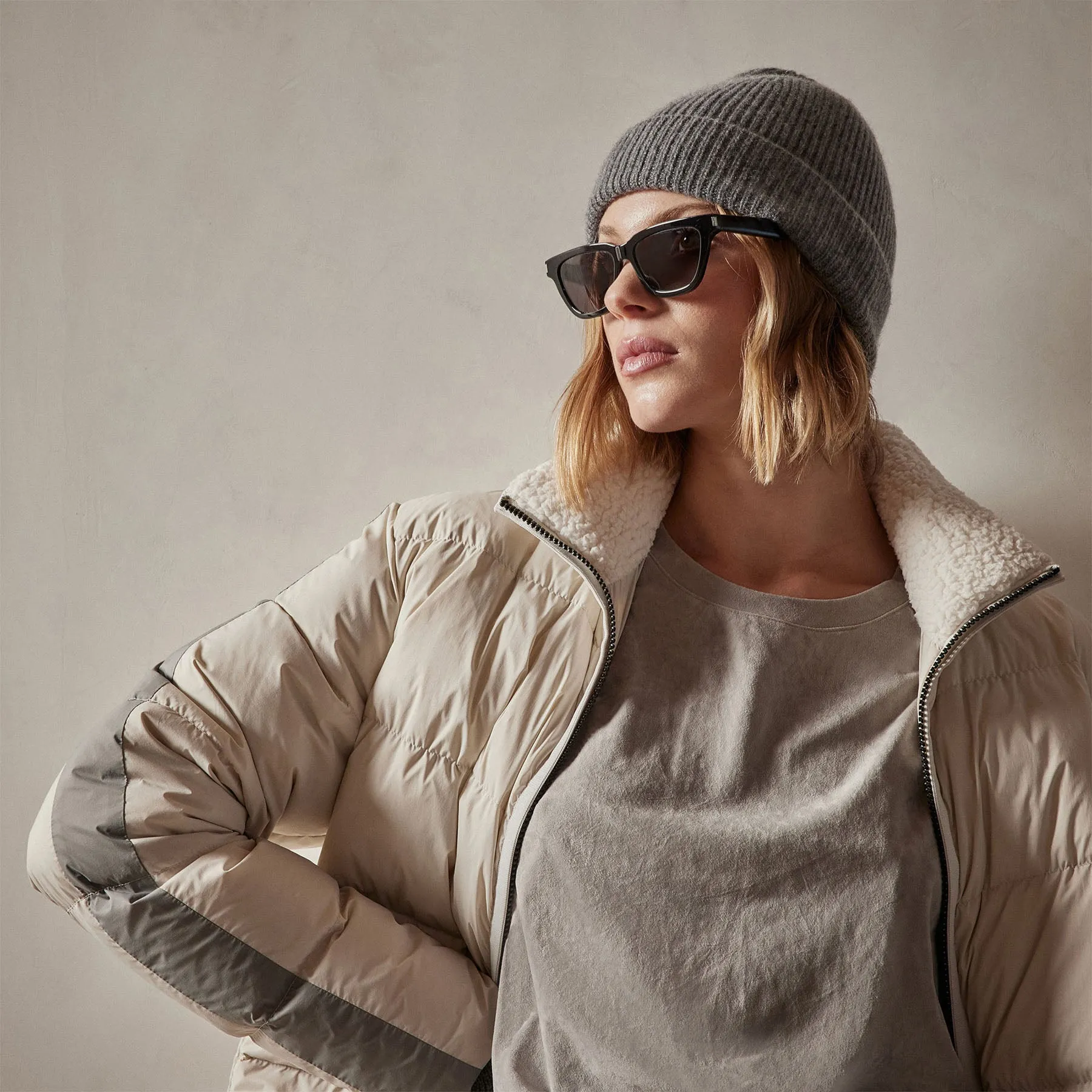 Side Stripe Puffer Jacket - Cloud/Silver
